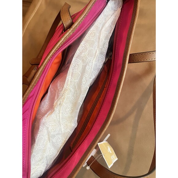 Michael Kors Kempton Raspberry Pink MD Pocket Tote Bag Nylon Medium NEW - Picture 8 of 14